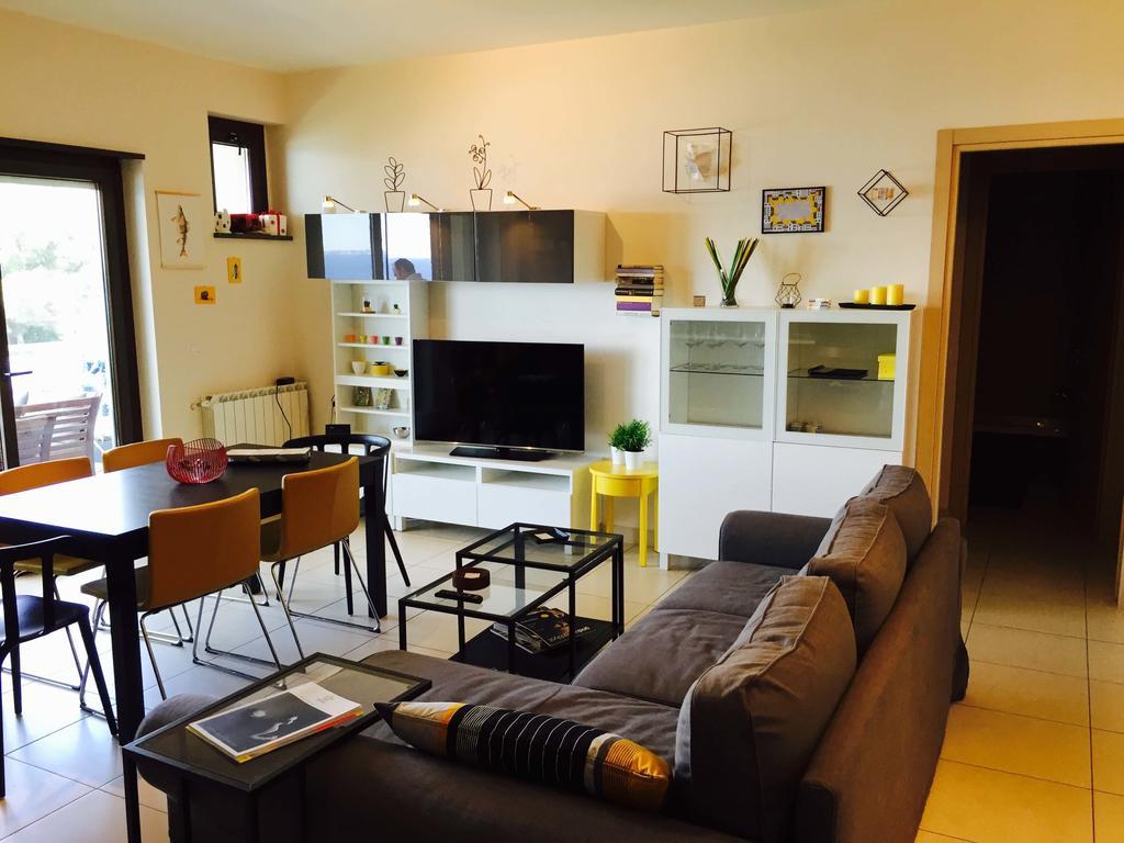 Luxury Apartment Messina Bilik gambar